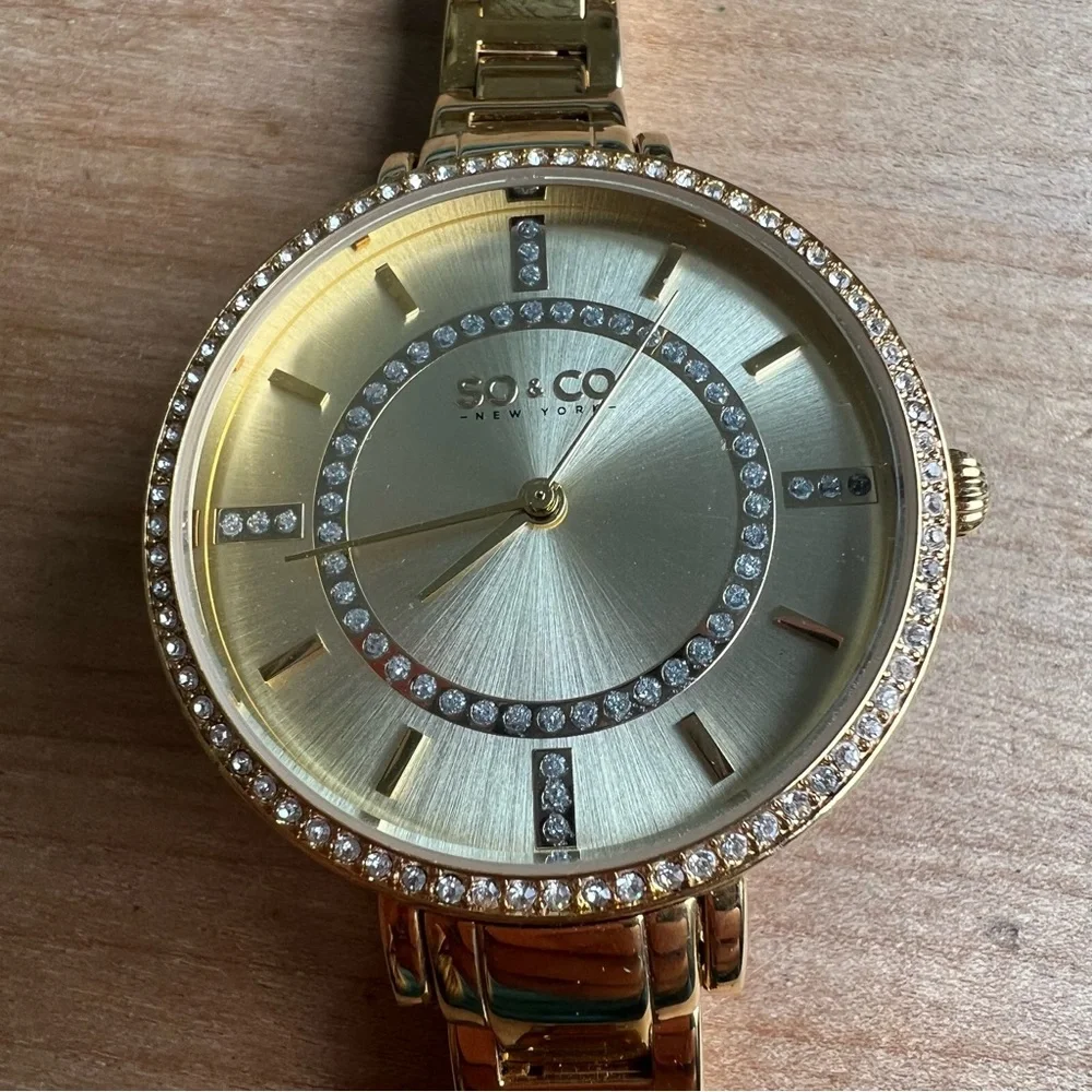 So&CO ladies gold tone crystal watch NEW BATTERY